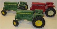 3x- Scale Models Generic Tractors, 1/16