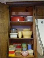 Large Lot of Vintage Tupperware Pieces