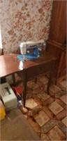 Morse sewing machine with accessories