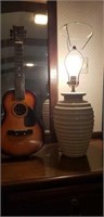 Estate lot of a small guitar and a lamp