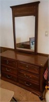 Beautiful 6 drawer dresser with a mirror