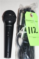 Unused Peavey Microphone w/Cables #PVi-100