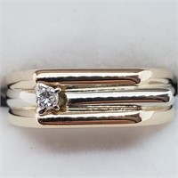 $4000 14K  Diamond(0.05ct) Ring
