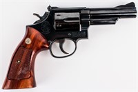 Gun Smith & Wesson 19-4 in 357 Mag DA Revolver