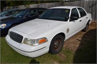 2000 Ford Crown Victoria