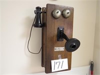Antique Wall Mount Telephone w/Inside Mechanism