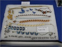 COLLECTION OF LADIES COSTUME JEWELRY