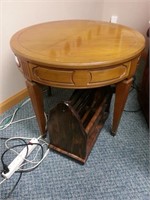 Round top end table and magazine rack