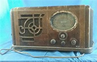 Vintage Marconi Radio 20x9x11H