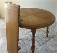 Round Dining Table w/ Leaf - No Chairs