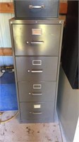 (1) 4 drawer and (1) 2 drawer filing cabinet