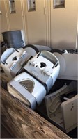 Soap and toilet paper dispensers- very large lot