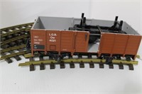 LEHMANN "G" SCALE BOX CAR PIECE IS MISSING WITH