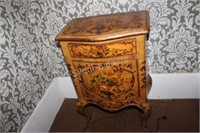 Antique French Provincial End Table
