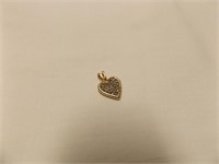 14kt yellow gold heart charm