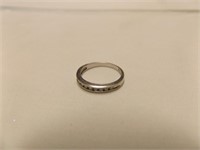14kt  White gold diamond anniversary ring