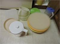 Selection of tupperware rtc