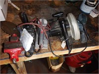Power tool lot to include; 7” Black & Decker
