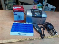 Blood pressure monitor (works), photo printer +++