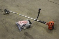 EFCO WEED WHIP WITH ATTACHMENTS AND HARNESS