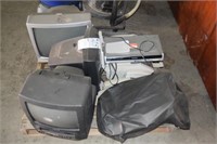 PALLET CONTAINING VARIOUS TVS