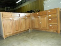 Red Oak wood L shaped kitchen cabinets