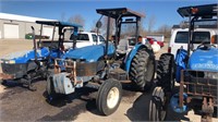 New Holland TN70 Tractor,