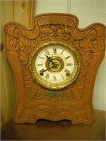 Vintage Sessions Hand Winding Clock