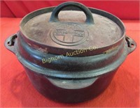 Griswold Dutch Oven with Lid