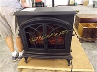 FREESTANDING ELECTRIC FIREPLACE