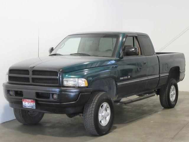 1997 Ram 1500 Extended Cab 4x4 United Country & Sons
