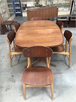 Gudme Møbelfabrik dinning table with 6 chairs and