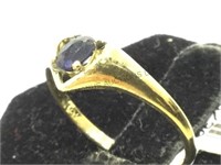 10k gold & sapphire ring, size 6