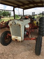 FORD 850 TRACTOR