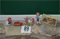 Figurines & Collectible Car “’49 Woody” (Road