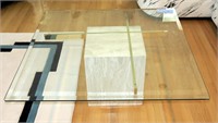 Lot, Matching square glass top coffee table