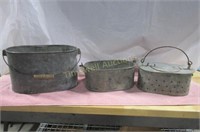 Vintage oval minnow bucket set