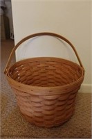 Basket & textile lot