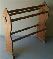 Wooden quilt rack - 33x11x36H
