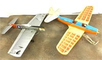 2 Model Airplanes