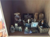 Large Lot of Accessories