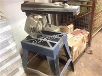 Black & Decker Radial Arm Saw With Stand