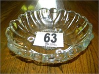 FOOTED FRUIT BOWL 11"