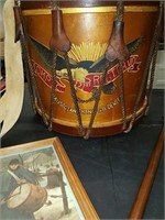 Civil War drum with the sticks