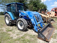 2005 NEW HOLLAND TL-80A 4X4 CAB TRACTOR W/ LOADER