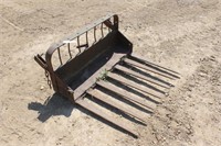 LOADER BUCKET  WITH TINES