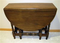 Antique Walnut Dropleaf  Gateleg Table