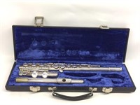 W.T. Armstrong Flute in Case