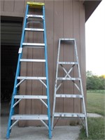 8' Werner ladder/ 5 1/2' aluminum ladder