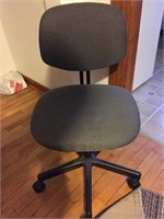 office chair/ small computer desk